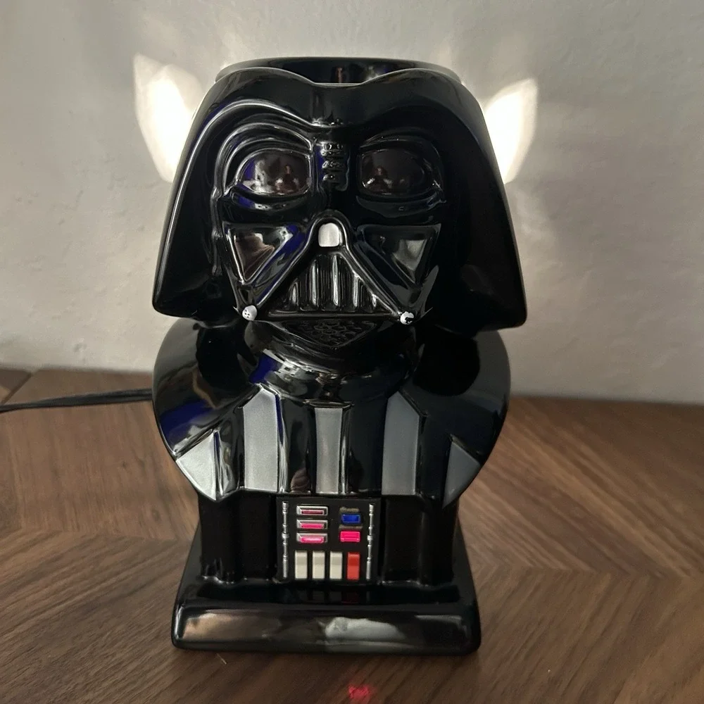 Scentsy Darth Vader Warmer Helmet Force Scentsy Bar No Lid